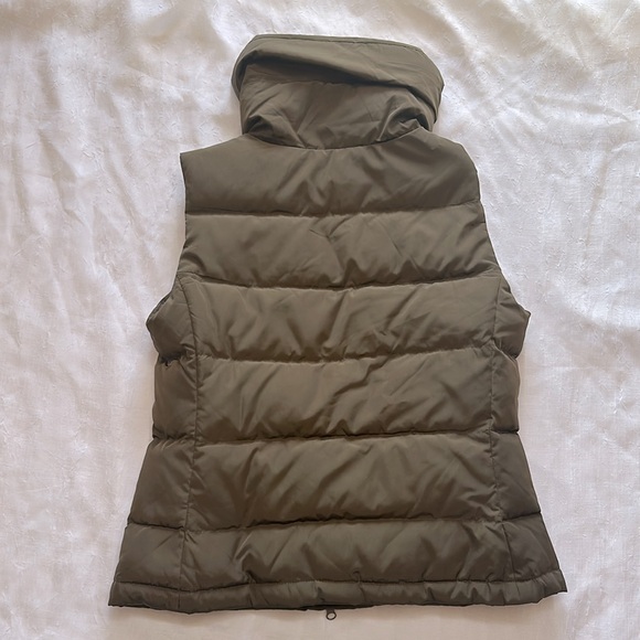 Talbots Down Puffer Vest *Like New* - Picture 4 of 8